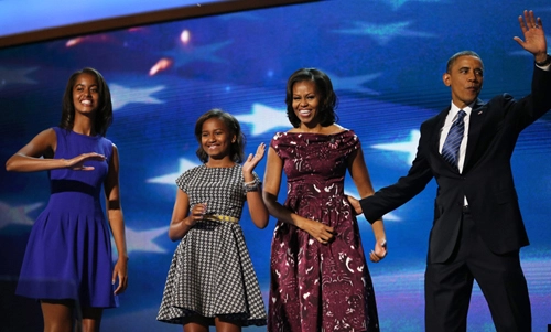 Những bộ váy chinh phục cử tri của bà obama - 7