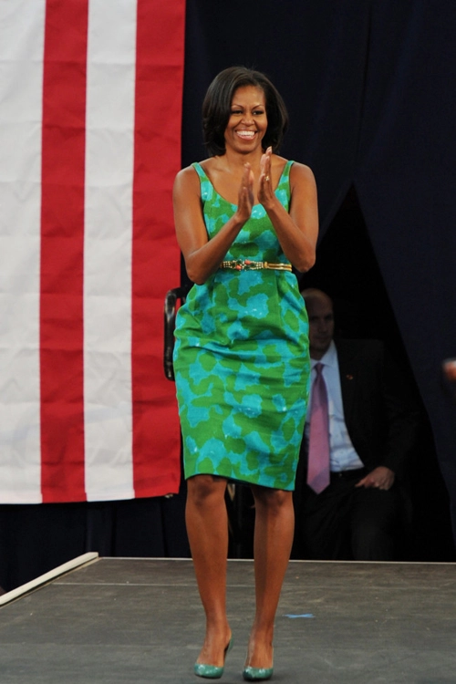 Những bộ váy chinh phục cử tri của bà obama - 13
