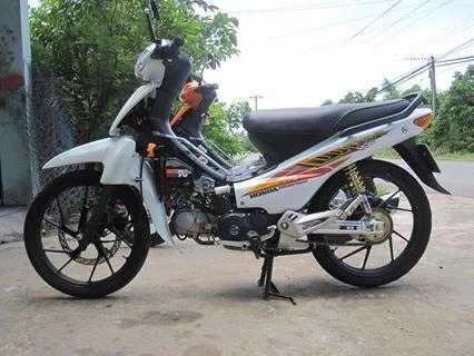 Những chiếc wave độ được 1 tín đồ honda sưu tầm - 15