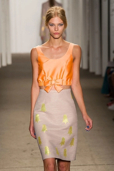 Những dáng áo crop-top gây chú ý ở new york fashion week - 7