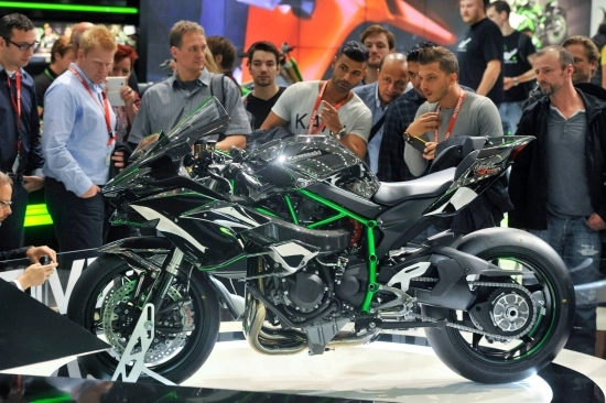 Những điểm nổi bật tại triễn lãm intermot 2014 - 14