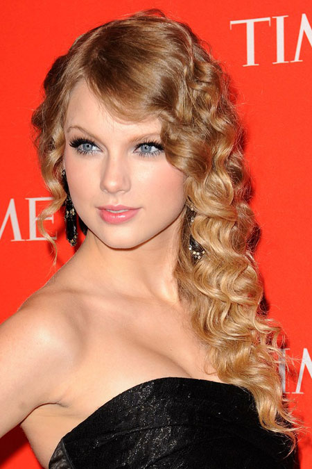 Những kiểu trang điểm đẹp nhất của taylor swift 2 - 9