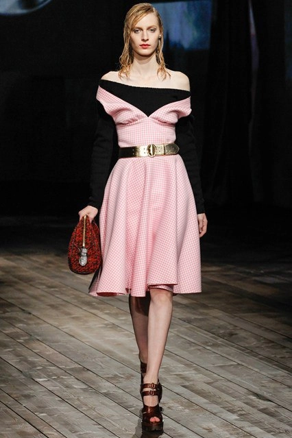 Những mẫu váy ứng dụng đẹp nhất tuần thời trang paris - 7