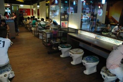 Những nhà hàng lấy ý tưởng từ nhà vệ sinh - 4