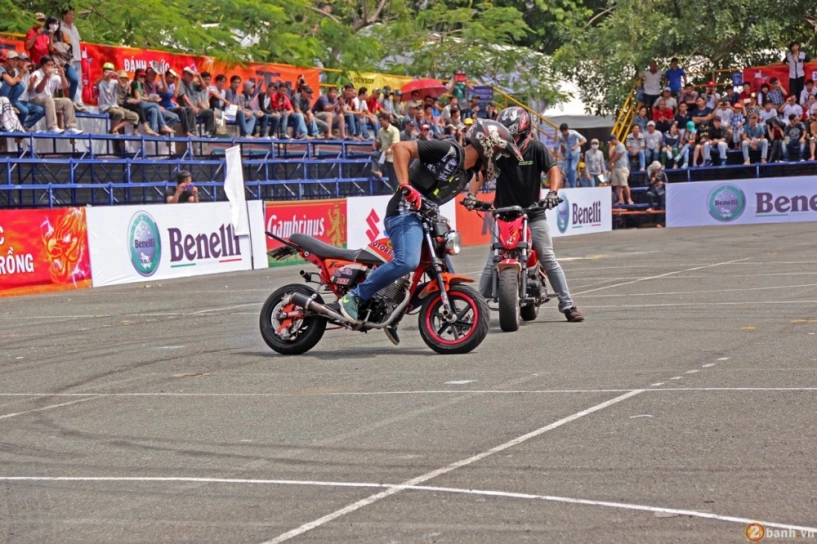 Nhưng pha trinh diên đep măt tai viêt nam motor festival 2014 - 2