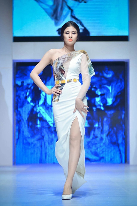 Những trang phục ứng dụng đẹp nhất vietnam fashion week - 10