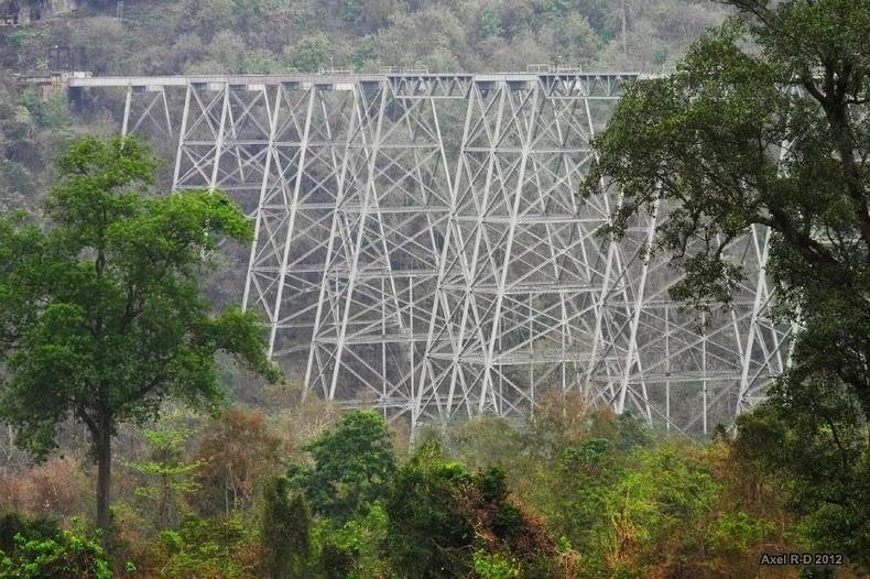 nín thở đi trên cầu cạn goteik cheo leo tại myanmar - 2