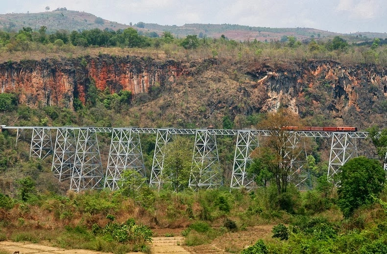 nín thở đi trên cầu cạn goteik cheo leo tại myanmar - 7