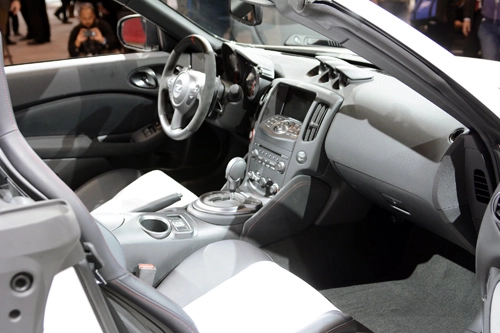 Nissan 370z nismo roadster xe mui trần phong cách nhật - 10