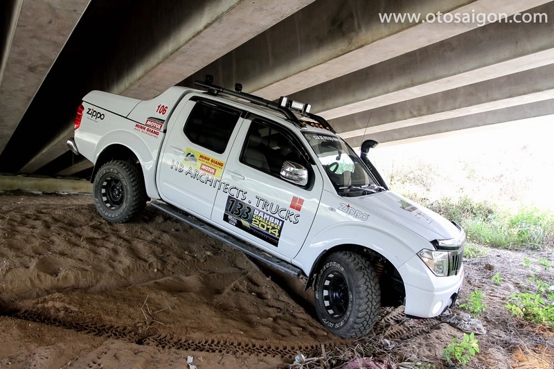 Nissan navara độ hầm hố tại sài gòn - 7