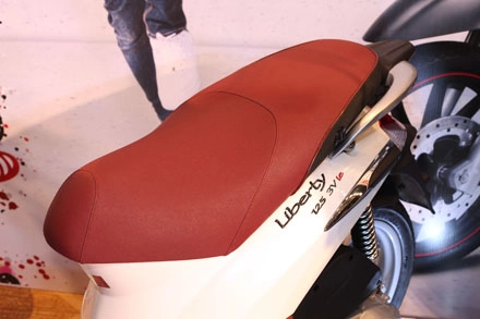 Piaggio việt nam ra mắt liberty restyling 2014 với giá không đổi - 6