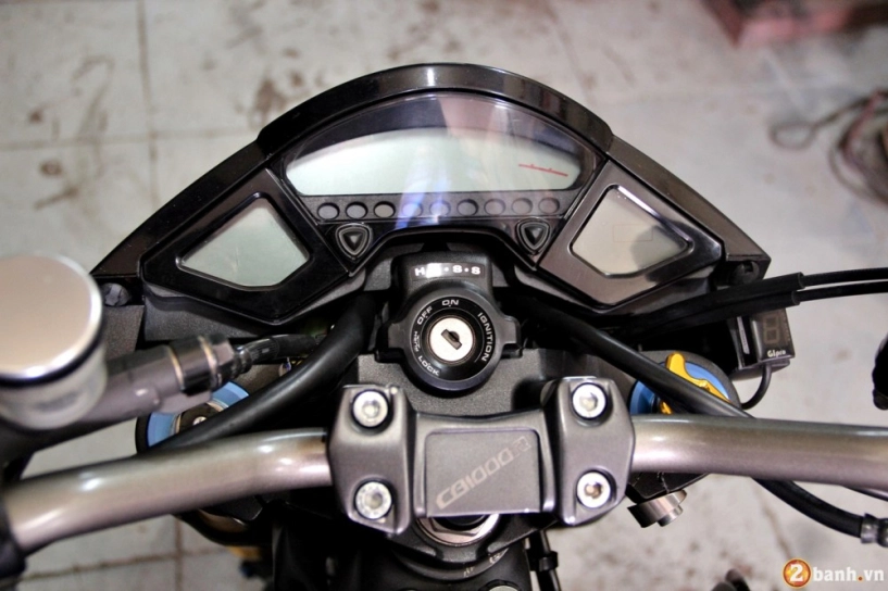 Quá trình lên pô akrapovic cho honda cb1000r - 6