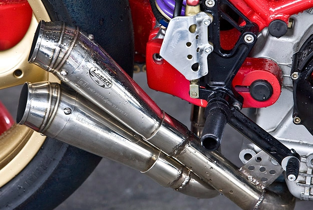 Radical ducati chiếc xe độ mạnh mẽ trong từng đường nét - 4