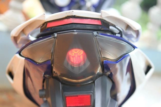 Review yamaha x1r phiên bản custom - 5