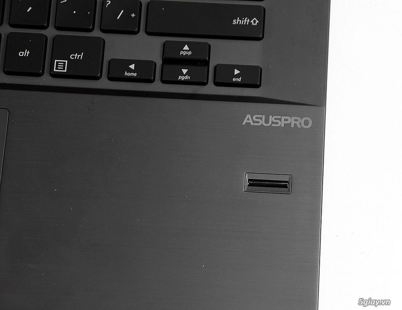 reviewpu401 laptop nhỏ gọn phần cứng tốt cho người hay di chuyển - 3