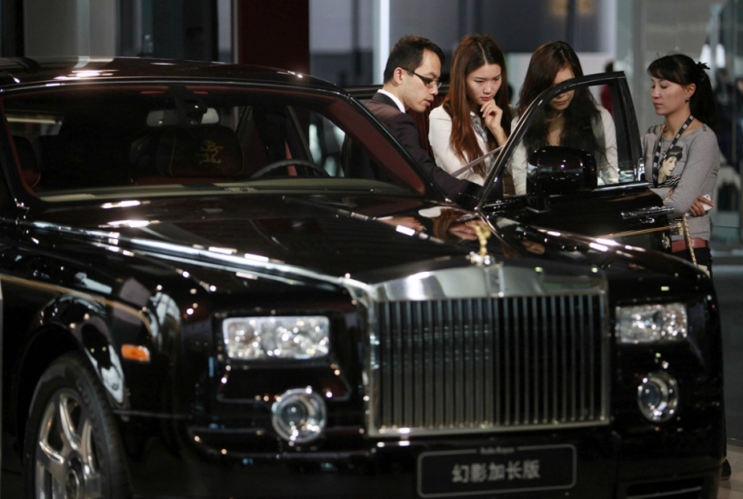 Rolls-royce đang gặp khó - 1