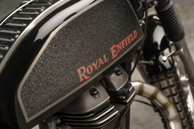 Royal enfield bullet hàng khủng từ xưởng độ moto dubai - 9
