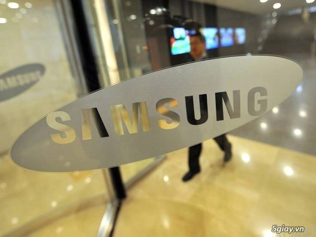 Samsung galaxy s5 sẽ có phiên bản màu vàng sâm panh - 1