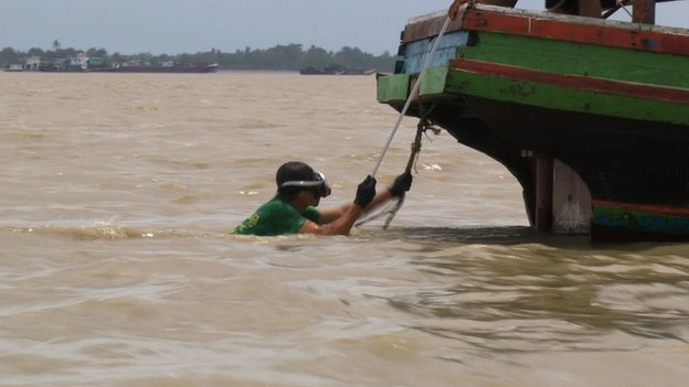 Săn tìm chuông cổ nặng 300 tấn - 2