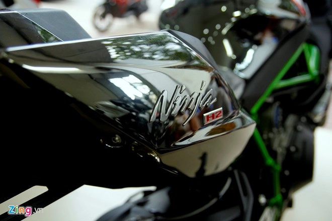 Siêu môtô kawasaki ninja h2 đầu tiên về việt nam - 9