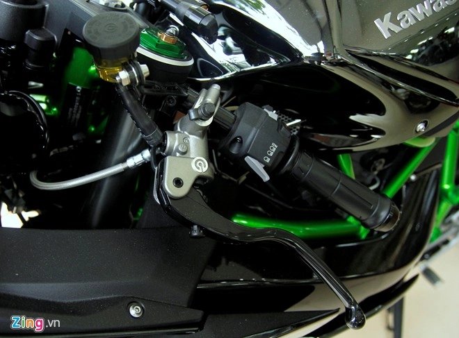 Siêu môtô kawasaki ninja h2 đầu tiên về việt nam - 11