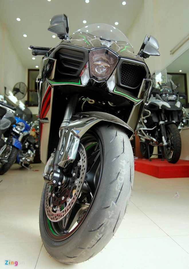 Siêu môtô kawasaki ninja h2 đầu tiên về việt nam - 2