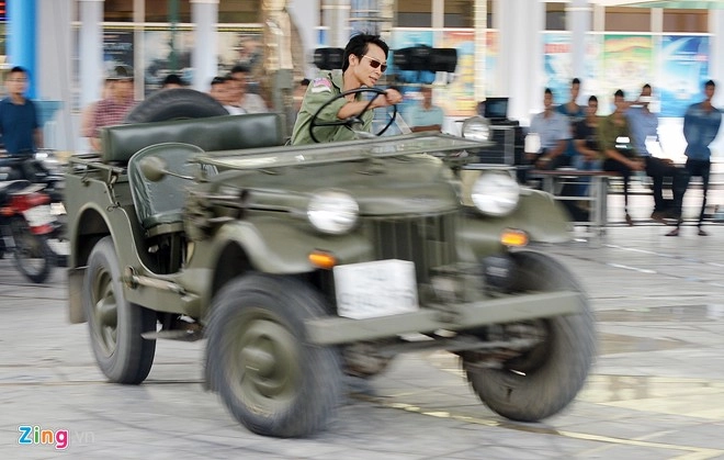 Sôi động với màn biểu diễn sidecar tại công viên nước hồ tây - 12