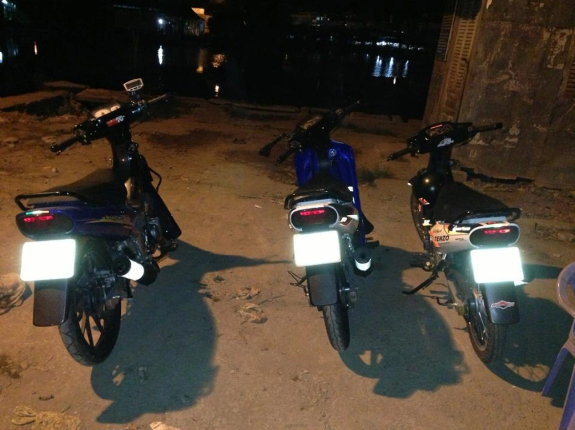 Sport up satria 2000 xanh z1000 - 15