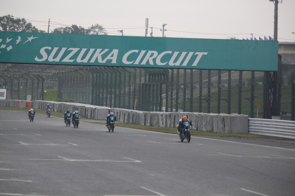 Suzuka circuit tay đua việt nam dành chiến thắng thuyết phục trước vđv sri lanka - 25