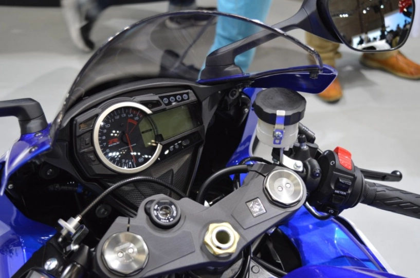 Suzuki concept gsx gsx-r1000 anniversary gsx-rr concept tại tokyo live 2015 - 9