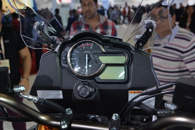 Suzuki giới thiệu v strom 1000 tại auto expo 2014 - 5