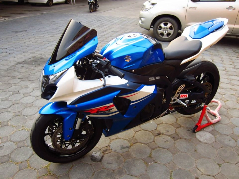 Suzuki gsx-r1000 2012 trắng xanh nhẹ nhàng - 3