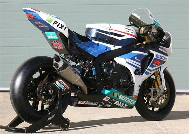 Suzuki gsx-r1000 superbike 2012 - 4