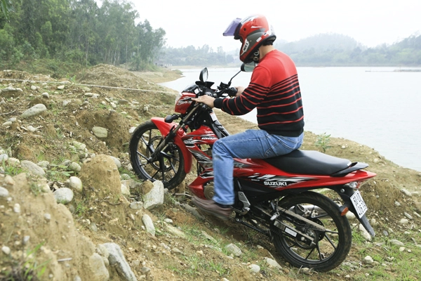 Suzuki raider 150 - sức mạnh của thần gió - 1