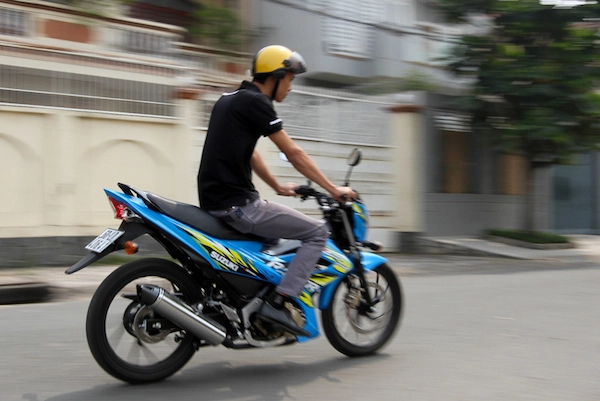 Suzuki raider côn tay cho dân chơi - 1