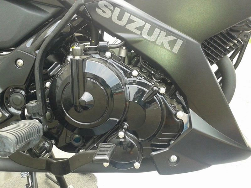 Suzuki satria f bên indo có thể ra phiên bản lốc máy đen - 1