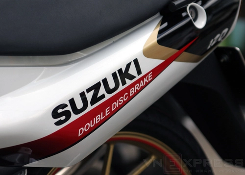 Suzuki satria r chiến mã đường phố - 6