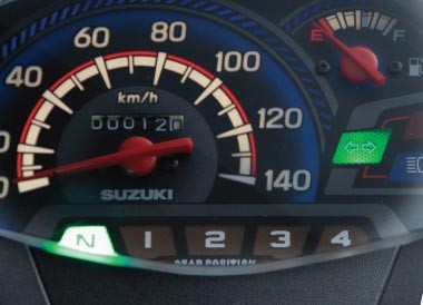Suzuki smash 115 fi 2015 vừa ra mắt tại malaysia - 2