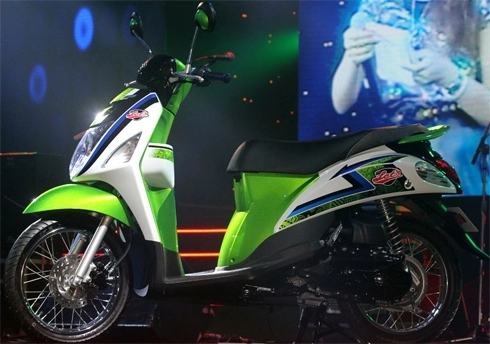 Suzuki trình làng scooter lets - 5