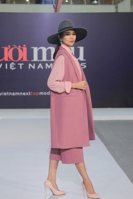 Thanh hằng cực chất trên ghế nóng của vietnams next top model - 4