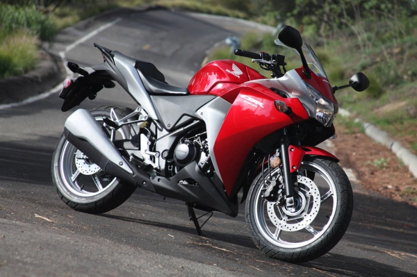 Thời điểm này chọn lựa honda cbr250r cũ có phải là sáng suốt - 2