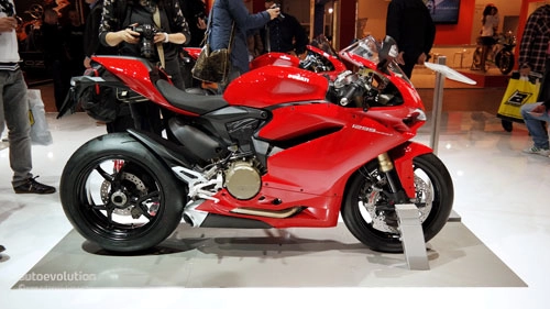 Top những chiếc môtô nổi bật tại eicma 2014 - 5