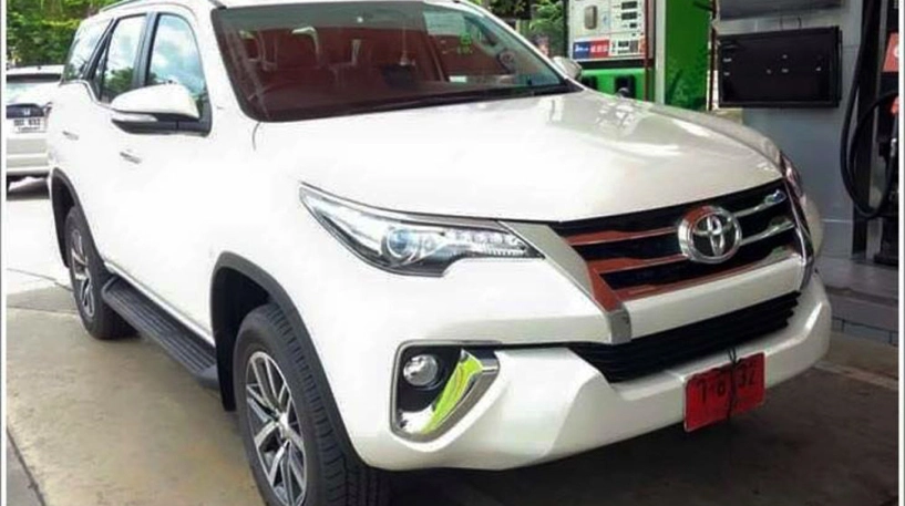 Toyota fortuner 2016 lột xác so với thế hệ cũ - 5