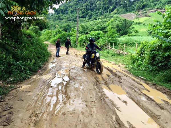 Trải nghiệm off-road đẫm bùn lầy cùng ducati scrambler hn - 1