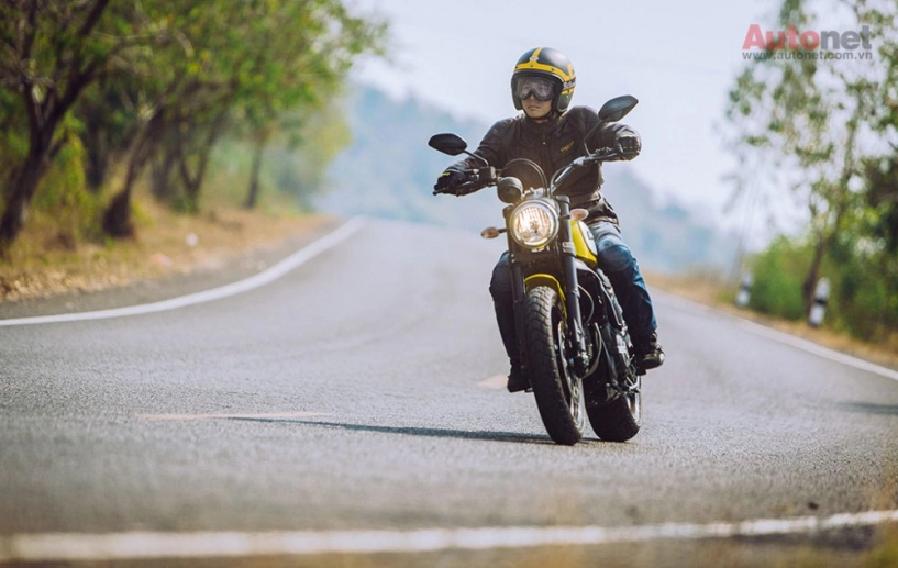 Trên yên ducati scrambler chinh phục những con đường trên đất thái - 15