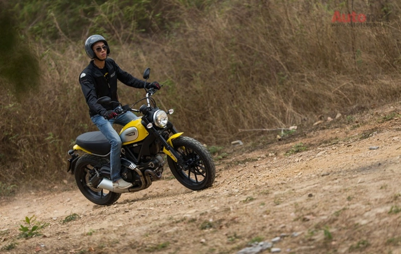 Trên yên ducati scrambler chinh phục những con đường trên đất thái - 19