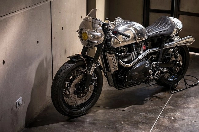 Triumph thruxton cafe racer chất và chất hơn nữa - 5