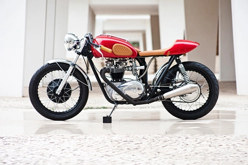 Triumph tr6r cafe racer cuốn hút - 1