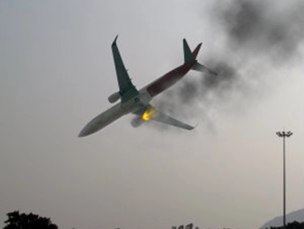 Từ việc máy bay airasia qz8501 mất tích quy tắc an toàn khi đi máy bay - 1