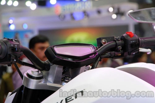 Tvs draken-x1 streetfighter mạnh mẽ - 10